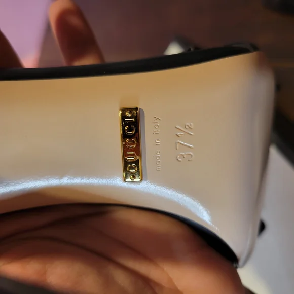Super Sexy Gucci Black Women's Leather heels w Swarovski Crsytals 37.5 Like New - Picture 8 of 15